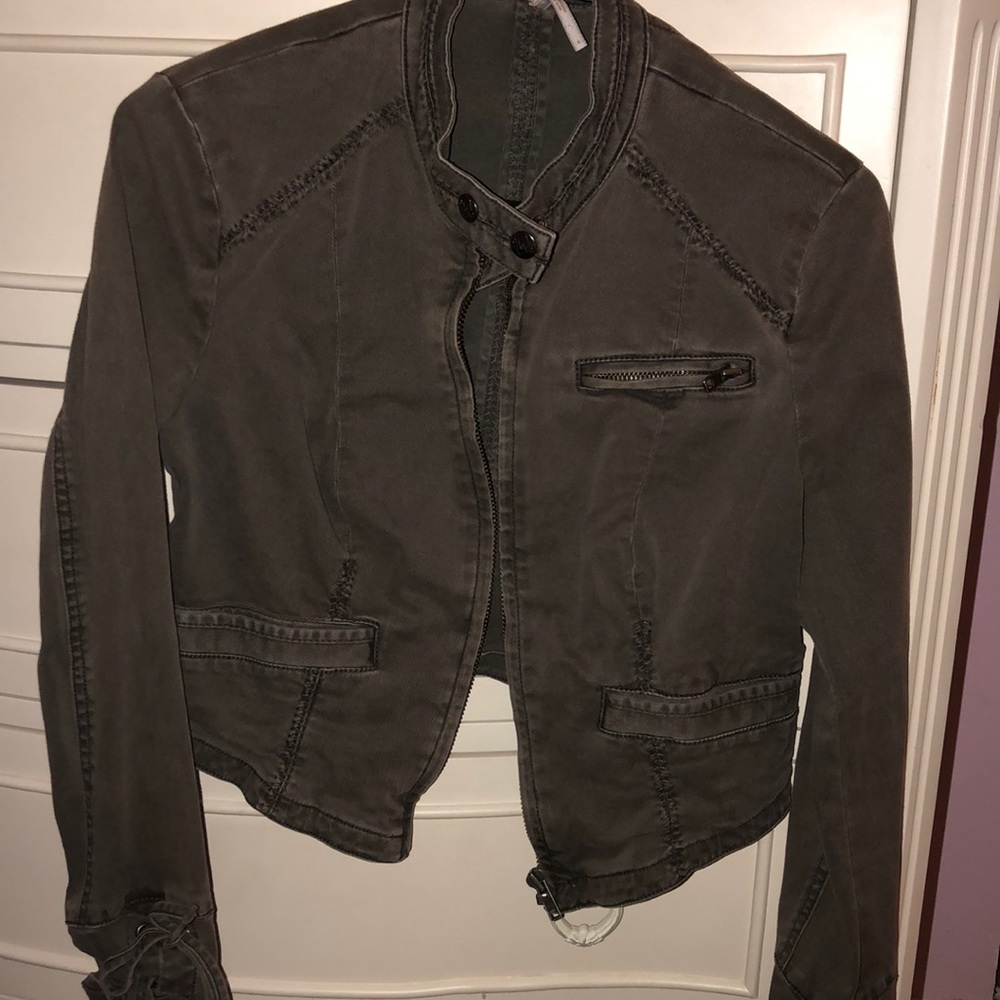 Super cute free people jacket